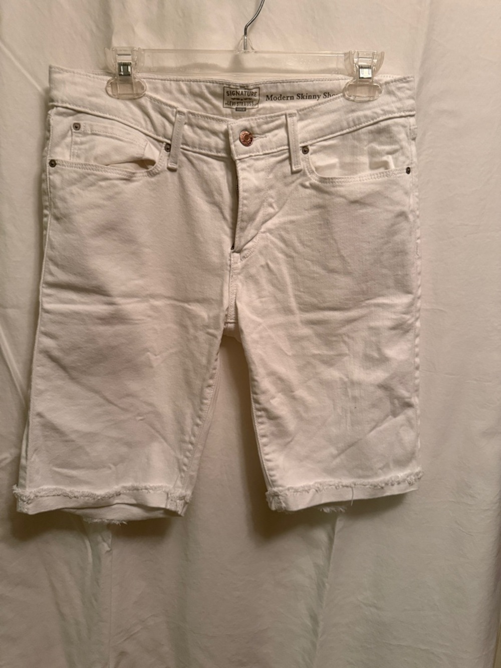 Signature by Levi Strauss White Frayed Hem Bermuda Shorts